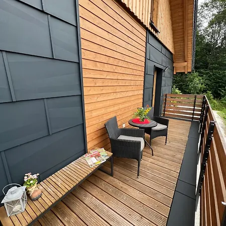 Bergnest Ferienhaeuser 