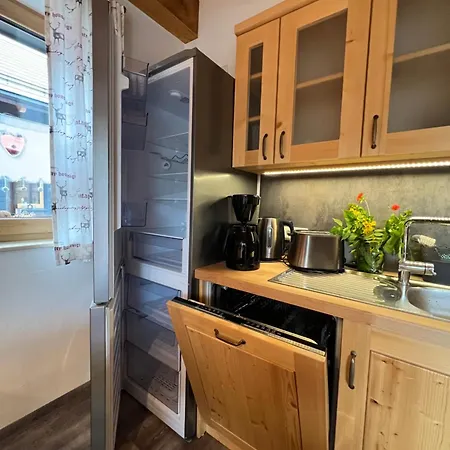 Semesterbostad Bergnest Ferienhaeuser 